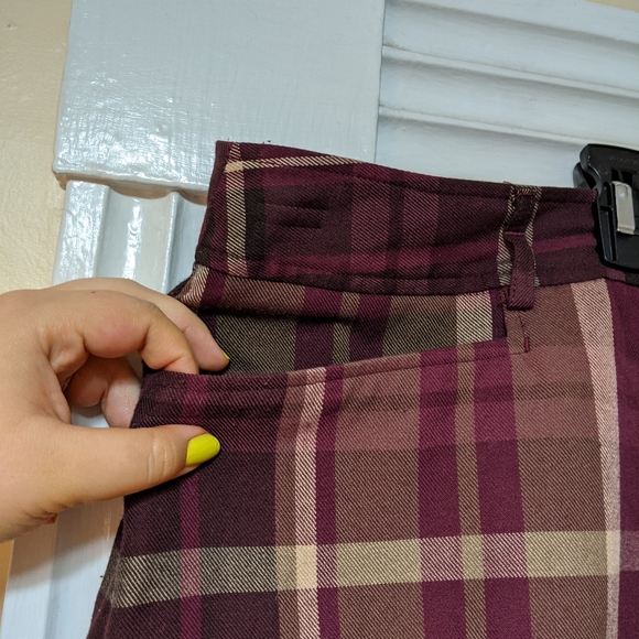 Belt Plaid Skirt - Picture 2 of 6
